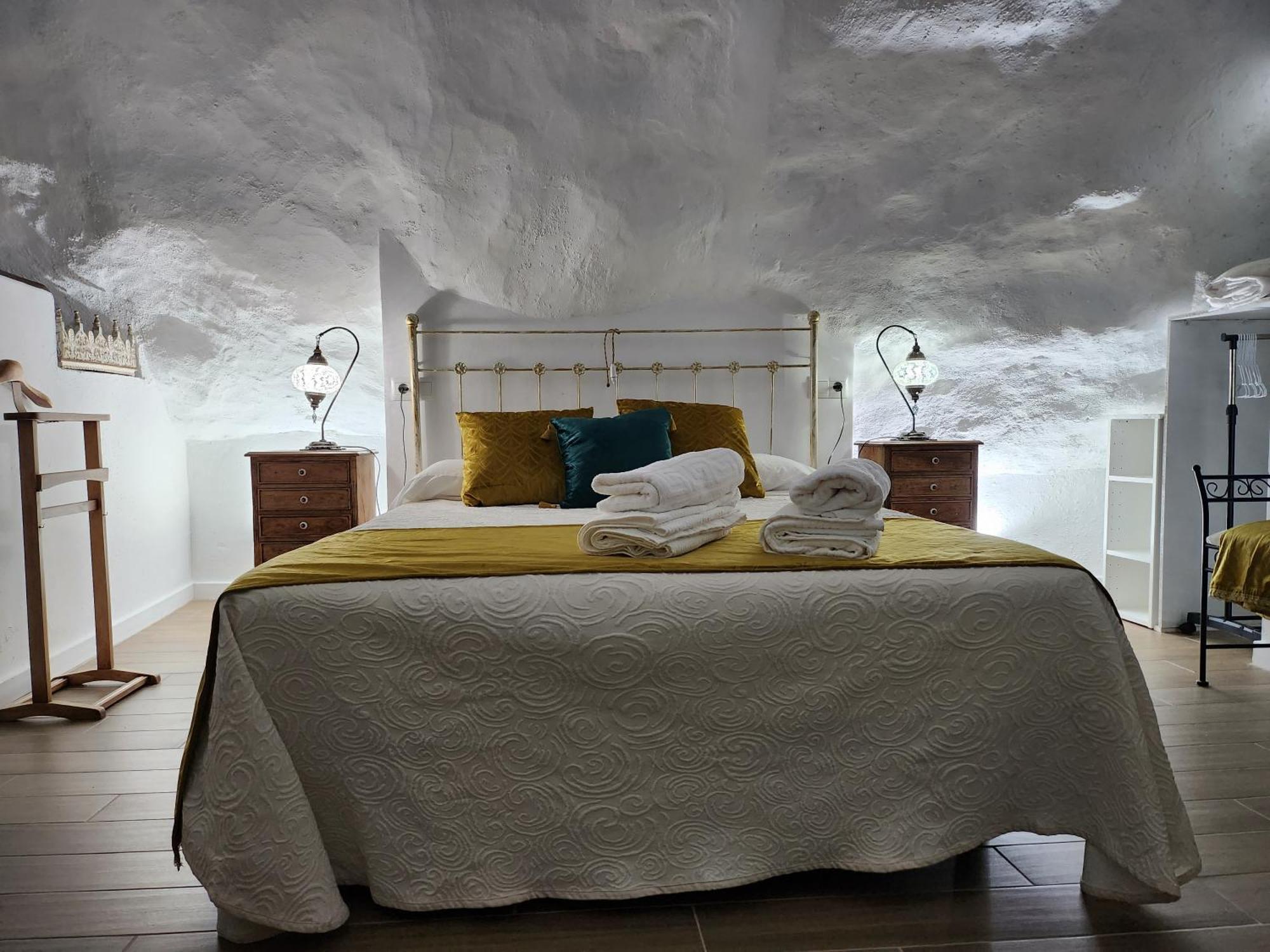 Апартаменты Casita Zamudio Setenil De Las Bodegas Экстерьер фото